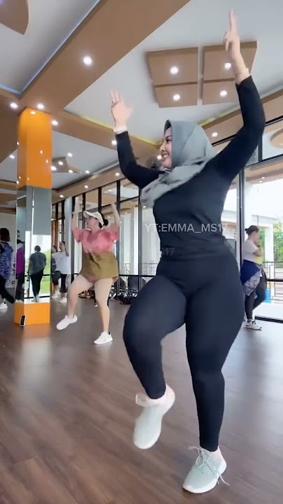 Semlehoy Bohay #emmazumba #zumba #dance #aerobic  #olahraga #legging #leggings #gemoy
