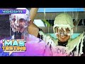Paulo pours a slimy substance on his body | It's Showtime Mas Testing