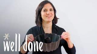 Review: How Well Does Lodge's New Cast Iron Fluted Bundt Pan Work? | Unboxing | Well Done