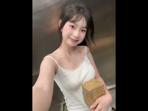 cute Chinese girl  #douyin #tiktok #beauty #xiaohongshu #shorts #india #sexy #爱一点 #chinese #上海