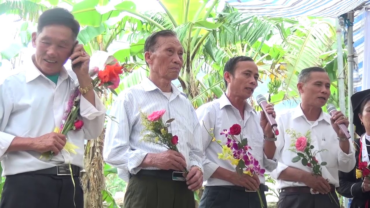 song co dan toc san diu thon dong gieng xa dao tru Phan 2