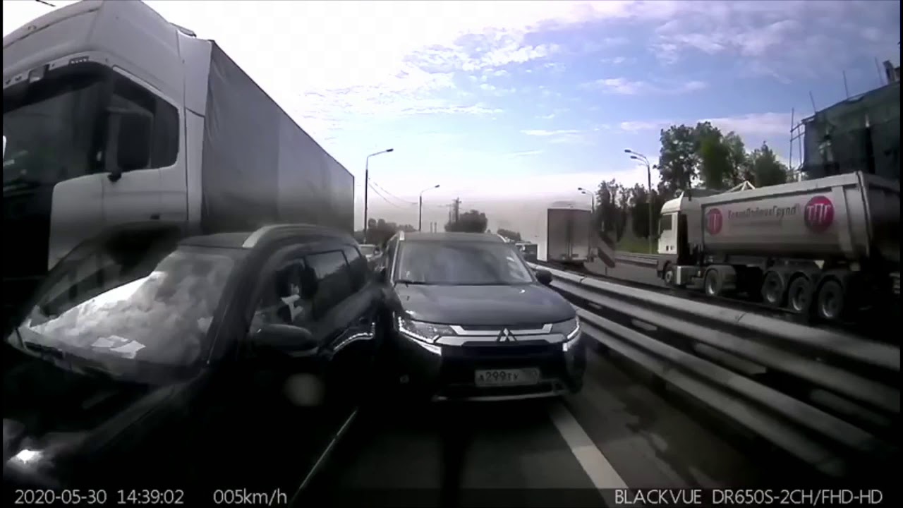 Мерседес рус на ленинградке