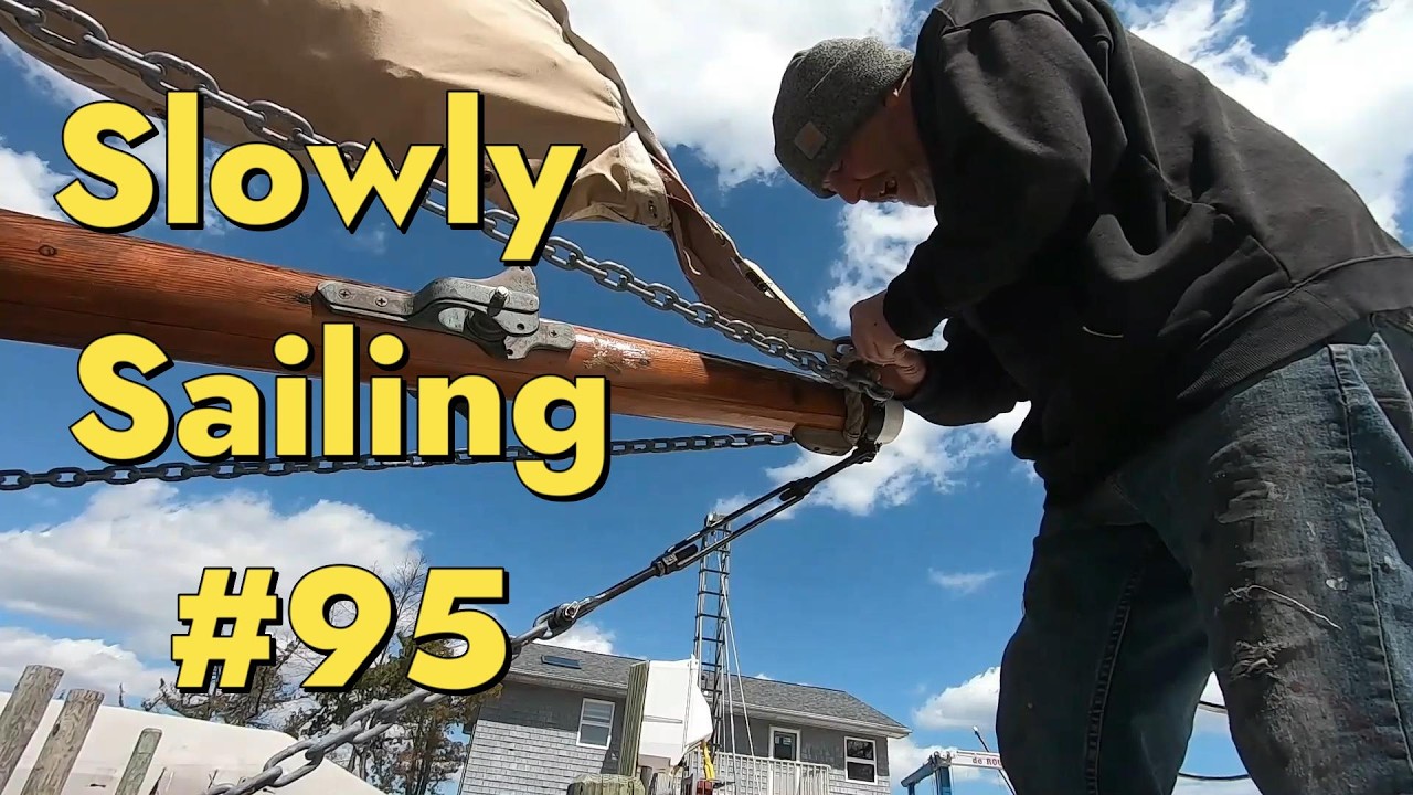 ⁣A Lot of Talking, a Little Working- Wooden Tahiti Gaff Cutter -Episode 095