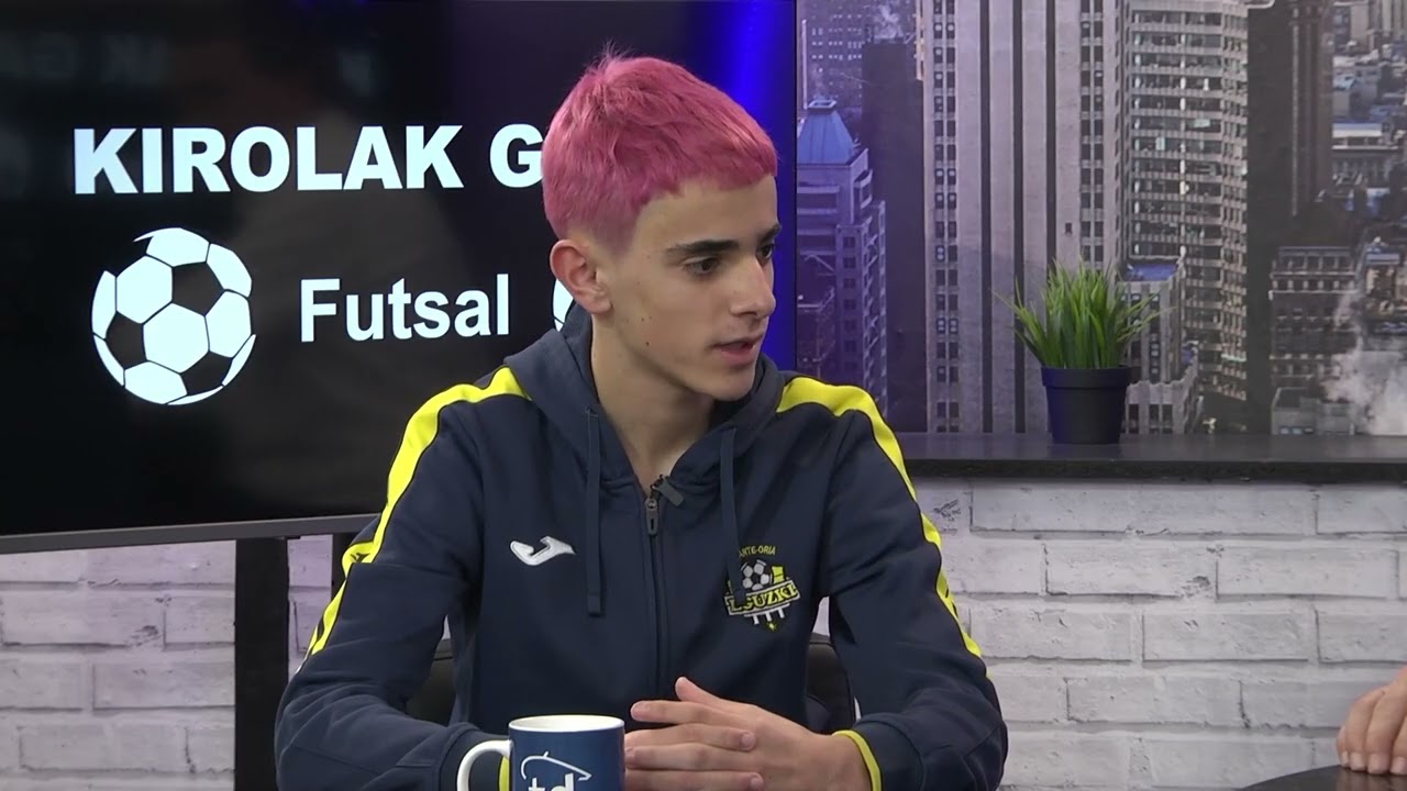 Eguzki Areto Futbola en #kirolakgaurfutsal de Teledonosti