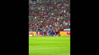 SE ARMA LA GRESCA DESPUÉS DE PLANCHA A PARADELA #cruzazul #futbol #ligamx