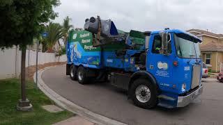 Garbage Truck at oxnard cali