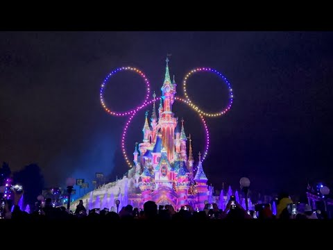 Video: Paint the Night Review - L'incredibile parata di Disneyland