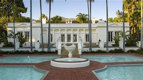Is the mansion in Scarface real?
