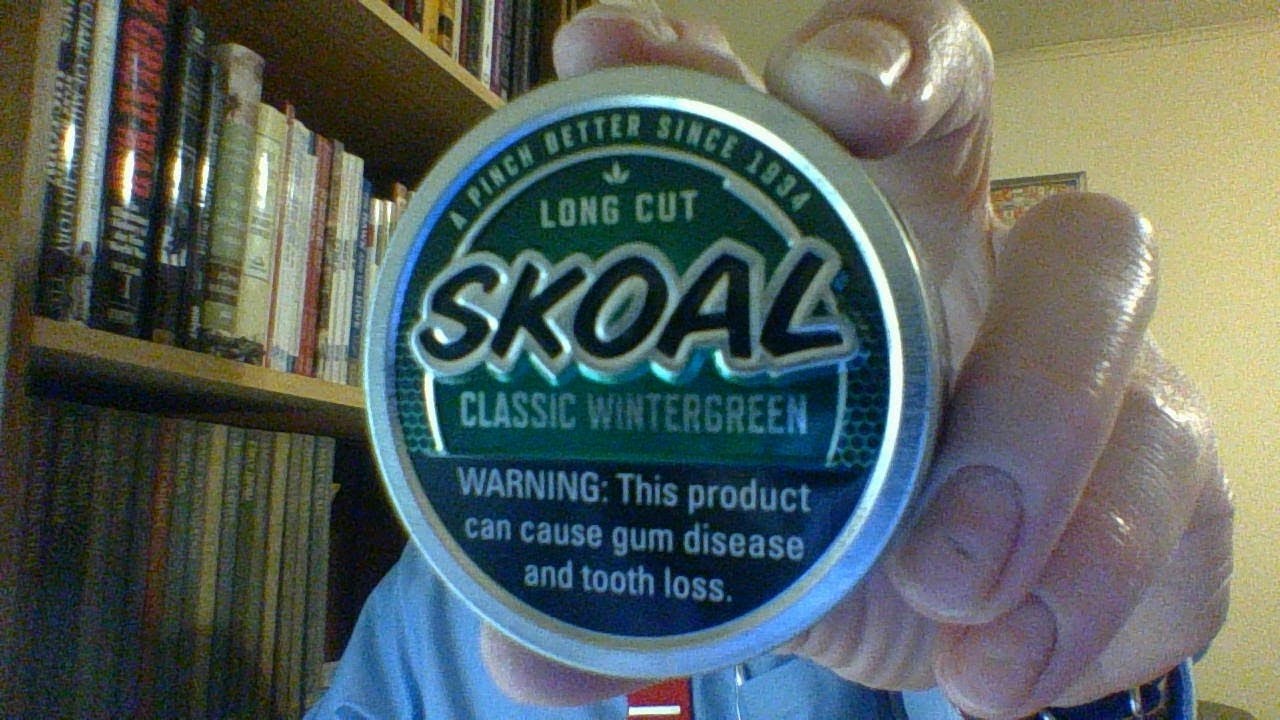 What is it? ~ Skoal Classic Wintergreen - YouTube