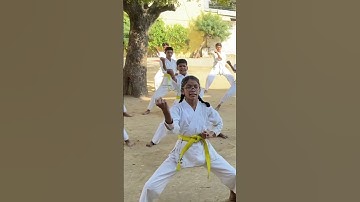 Chudan uchi uke block karate #karate #block #self defense  #pathaan #srk #trending