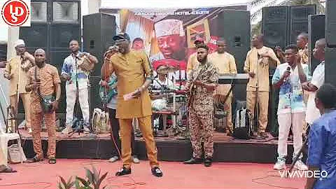 Dugbe 1 live on stage at Abados Hotel Lagos (5)