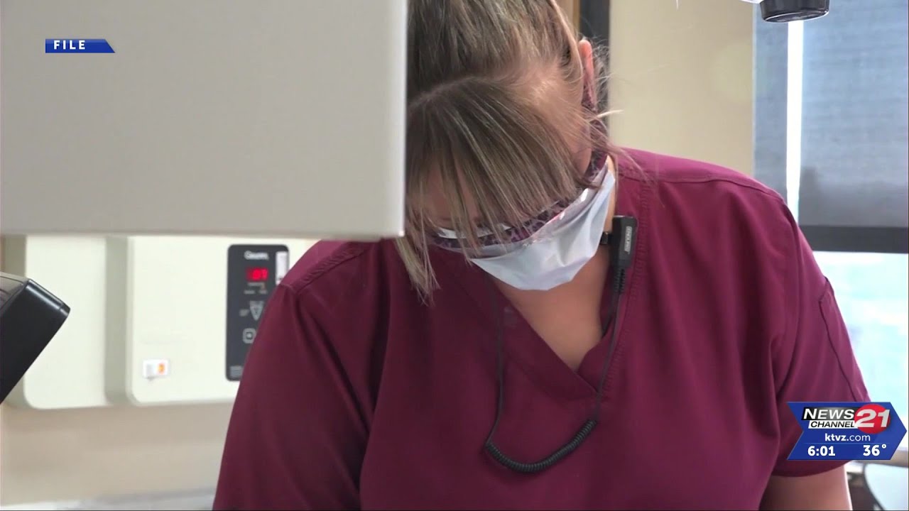 Oregon lifts mask requirement for health care settings April 3; local