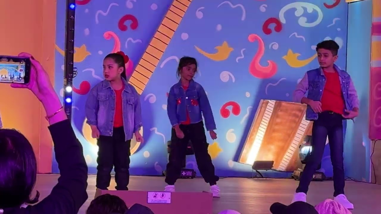 Aadidev and friends in Indian Pavilion Global Village 🕺🏻