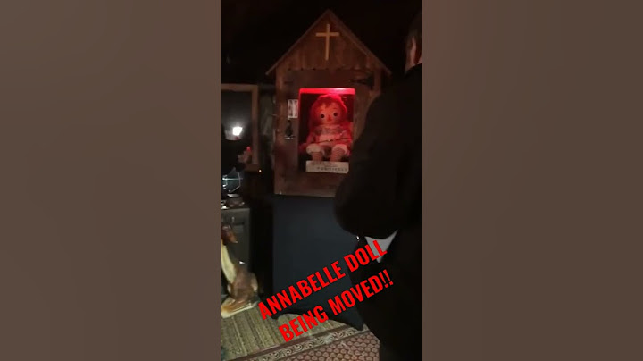 REAL ANNABELLE DOLL being moved! #haunted #annabelle #doll #edandlorrainewarren #scary #possession