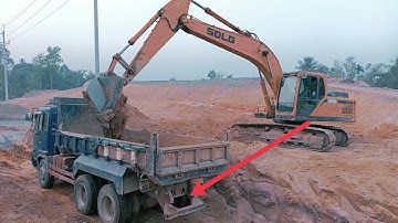 Lazy driver in jcb dozer -Loading stone in ttruck-beku"Omar faruk.