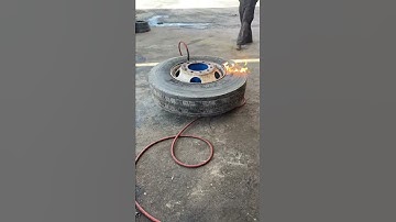 Tire bead setting with starting fluid