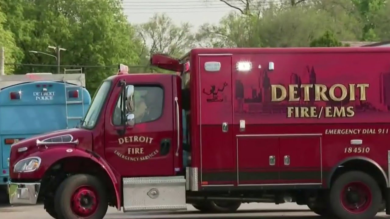 Missing boy found safe in Detroit - YouTube