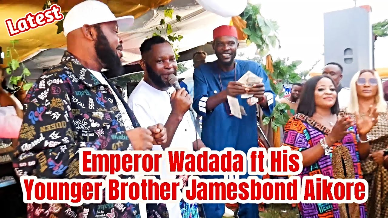 EMPEROR WADADA FT YOUNGER BROTHER JAMESBOND AIKORE LIVE ON STAGE  LATEST OFFICIAL VIDEO