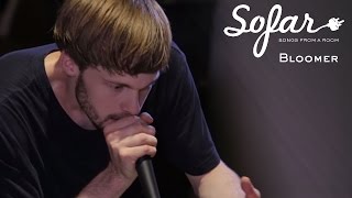 Video thumbnail of "Bloomer - Grime Freestyle | Sofar NYC"