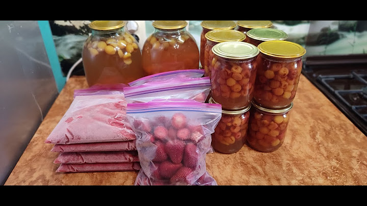 Заготовки на зиму из клубники и черешни / Winter preparations of strawberries and cherries