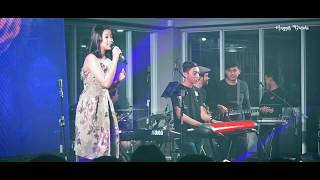 Anggis Devaki - Mini Concert ( Siapkah Kau Tuk Jatuh Cinta Lagi ) Part 7