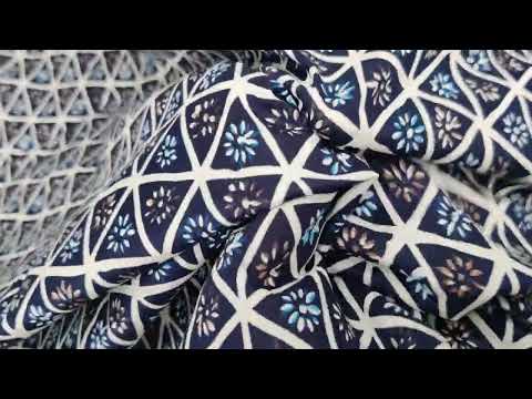 Woven co flowers vidéo