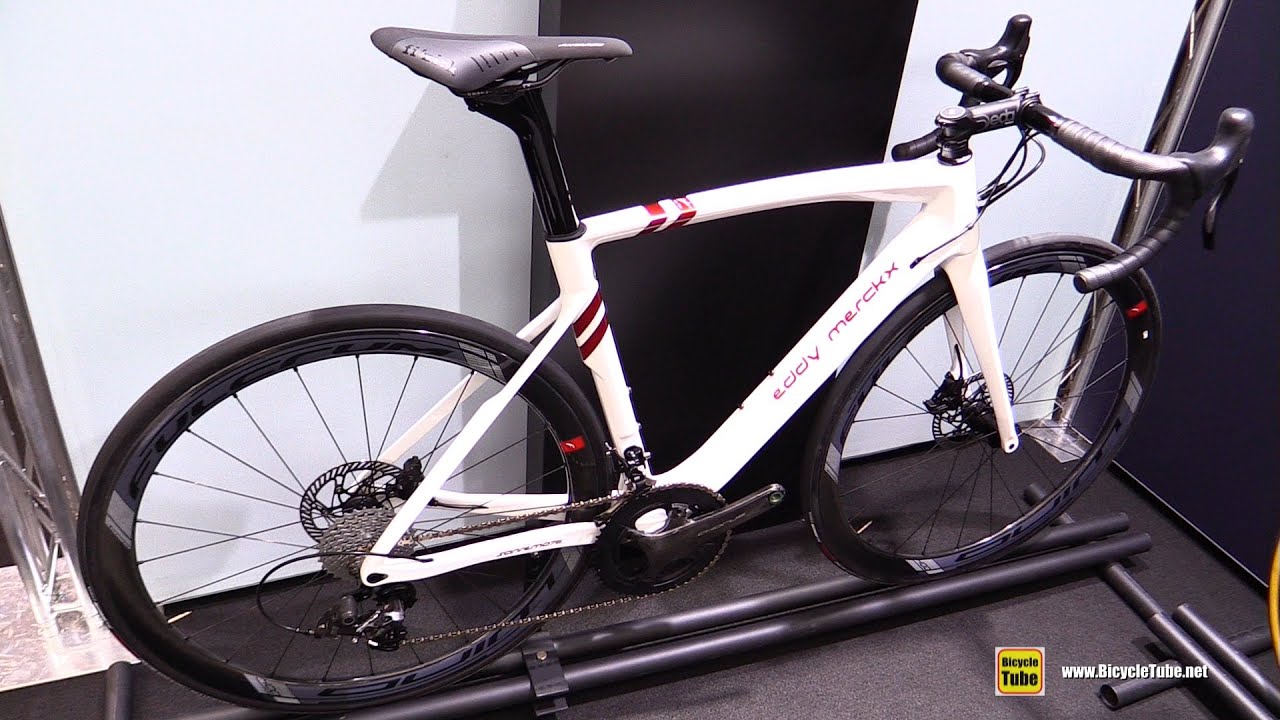 Eddy Merckx San Remo 76 Disc Road Bike Walkaround Tour - 2020