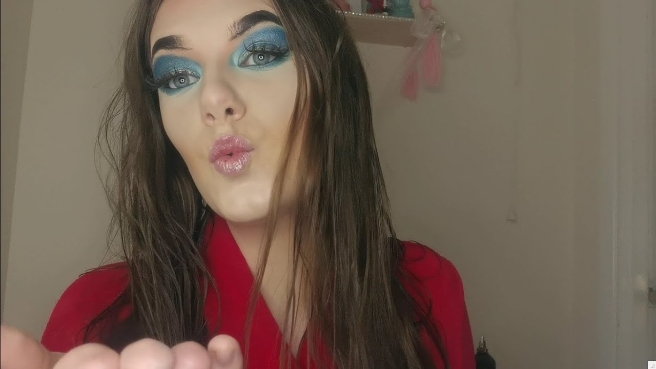 Courtney Fitzpatrick's Makeup Tutorial (Cinderella Special) - YouTube