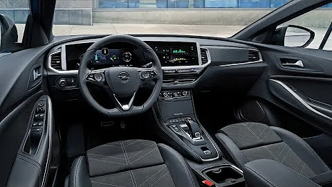Che motore monta la Opel Grandland X?