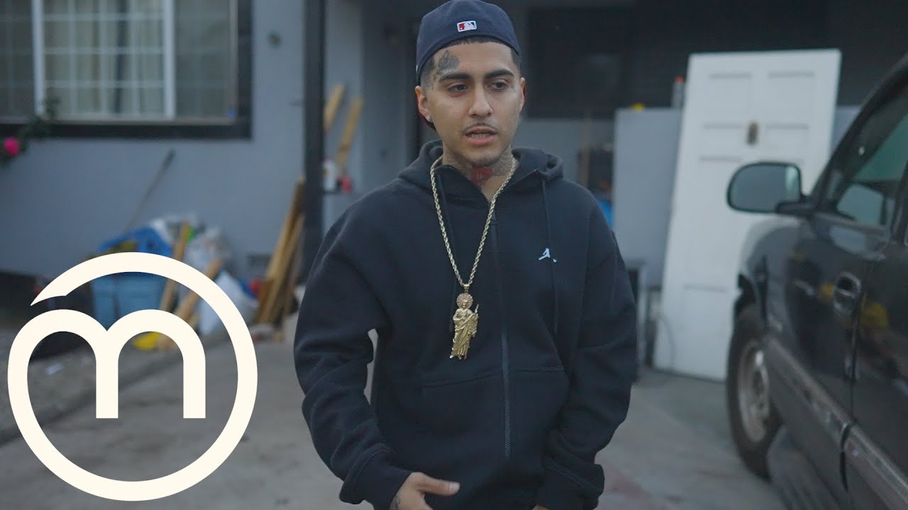 $uede выезжает из квартала!!!