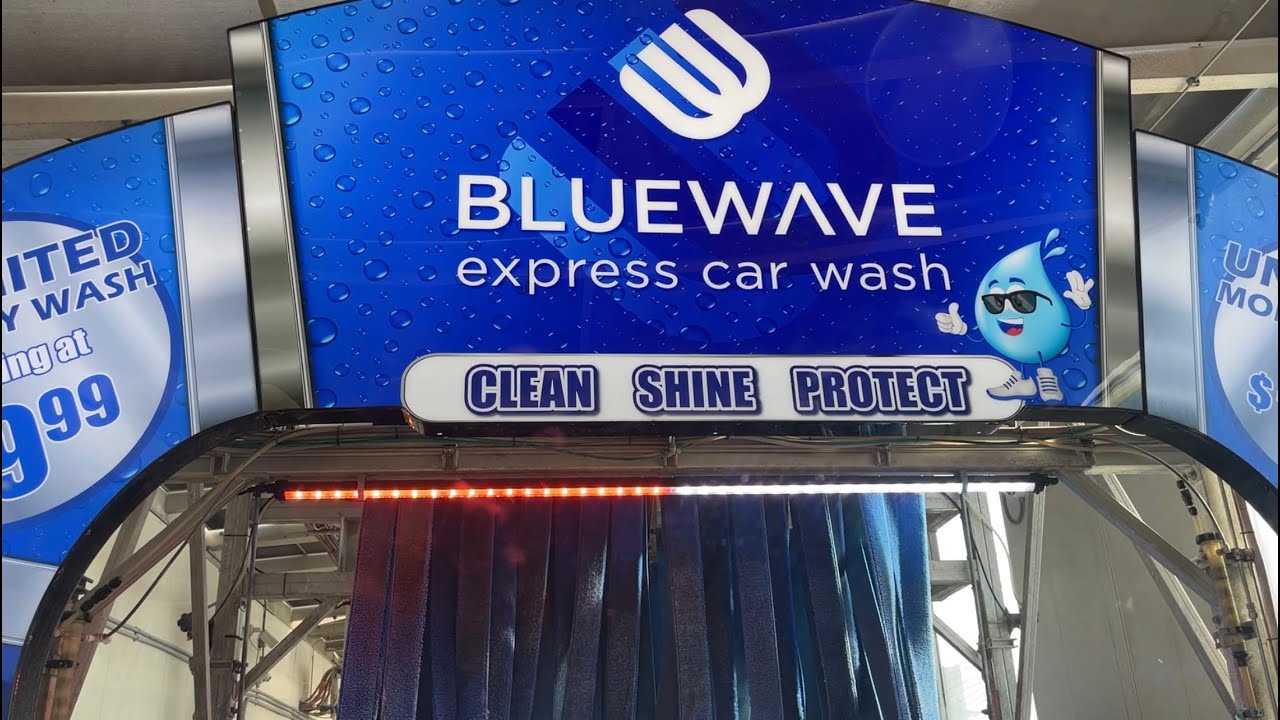 Sonny Tunnel Wash at BlueWave Express Car Wash in Katy TX - YouTube