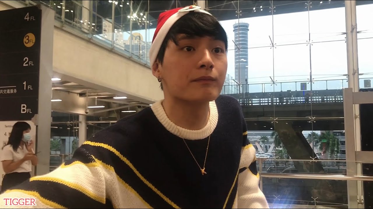 [FANCAM] #KristPerawat Comeback from Japan @ Suvarnabhumi Airport 25-12-2019