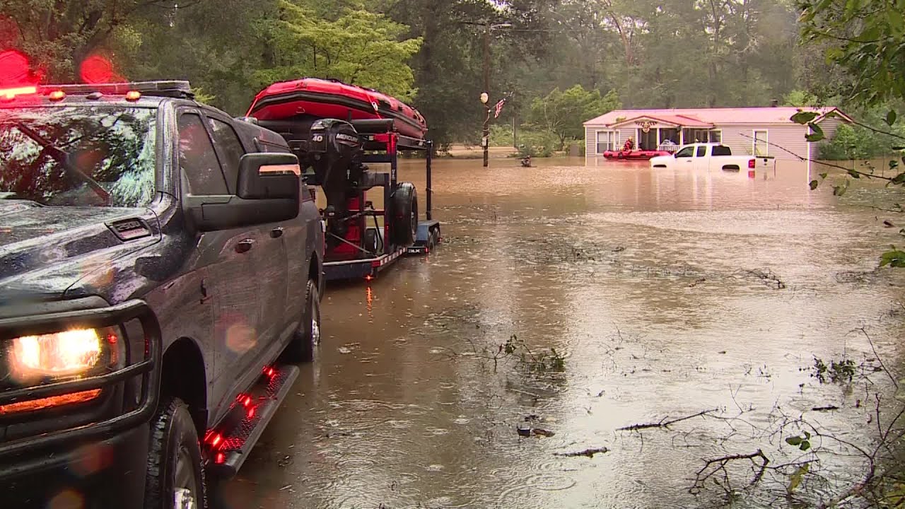 Water rescue caught on camera in Pickens County - YouTube