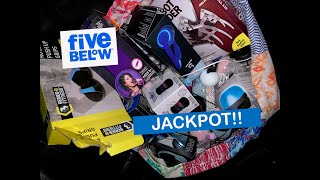 WE HIT THE BIGGEST JACKPOT EVER FIVE BELOW DUMPSTER DIVING, TONS OF BRAND NEW ELECTRONICS FOR FREE!!