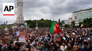 Portuguese remember revolution which brought democracy at 50th anniversary parade