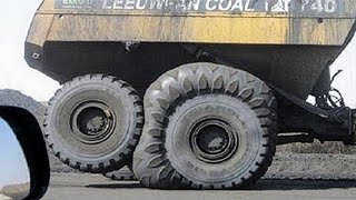 Dangerous Idiots Dump Trucks Operator at Works_ Biggest Heavy Equipment Machines Truck Driving Win