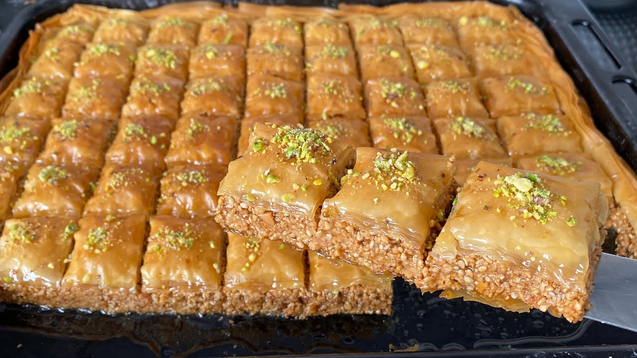 ألذ وأروع بقلاوة بمذاق مغربي فوق الوصف وكتبقى مدة طويلة بنفس القرمشة واللذة