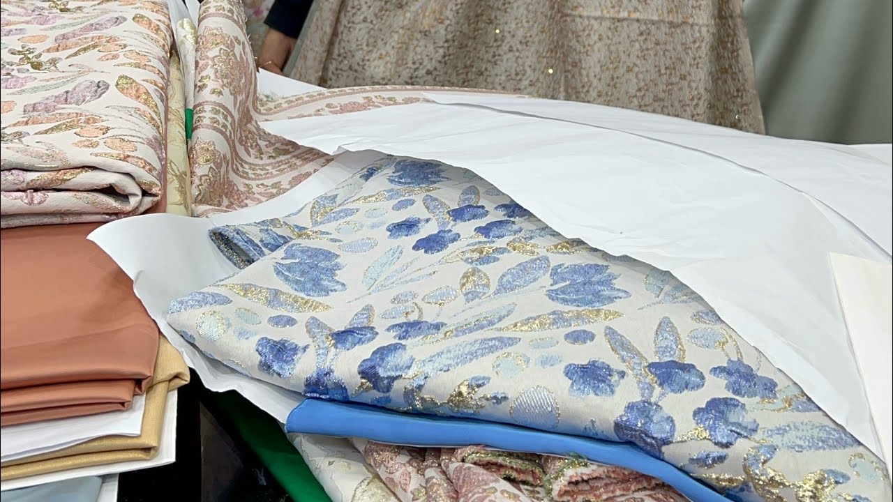 تخفيض في البروشي حرير  الإطالي الراقي