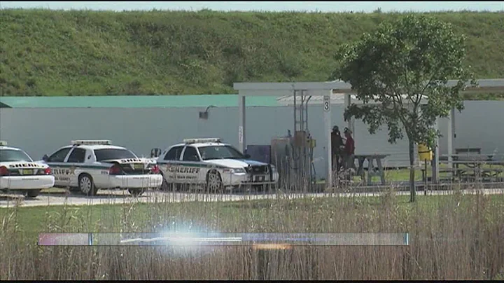 Deputy accidentally shoots himself in the hand