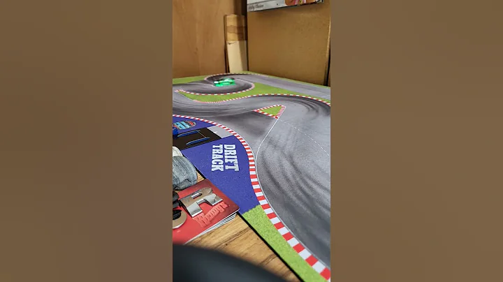 1:76 RC DRIFT CAR GREEN #TurboRacing