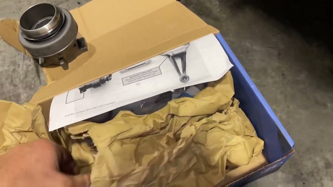 October 25, 2024 Cummins ISX oil leak