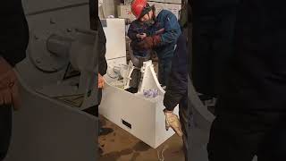 Try a new way to make spirals#welding #speed #machine#factory#screw