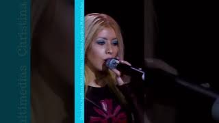 Christina Aguilera - I Turn To You Music Live, 2000