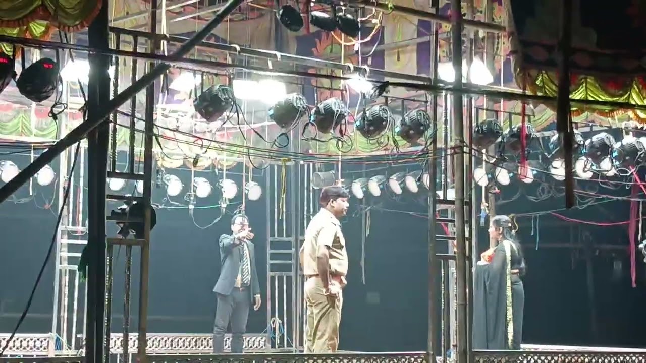 Choklate paribar nataka chira kagaja jabardast scene video...