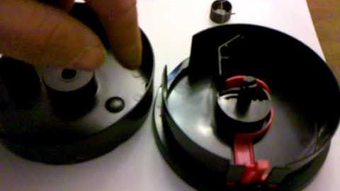 How to reset a disposable mousetrap that say