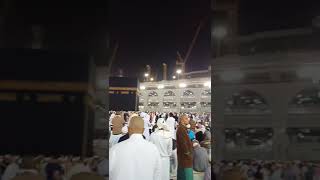 Merdunya azan subuh di makkah