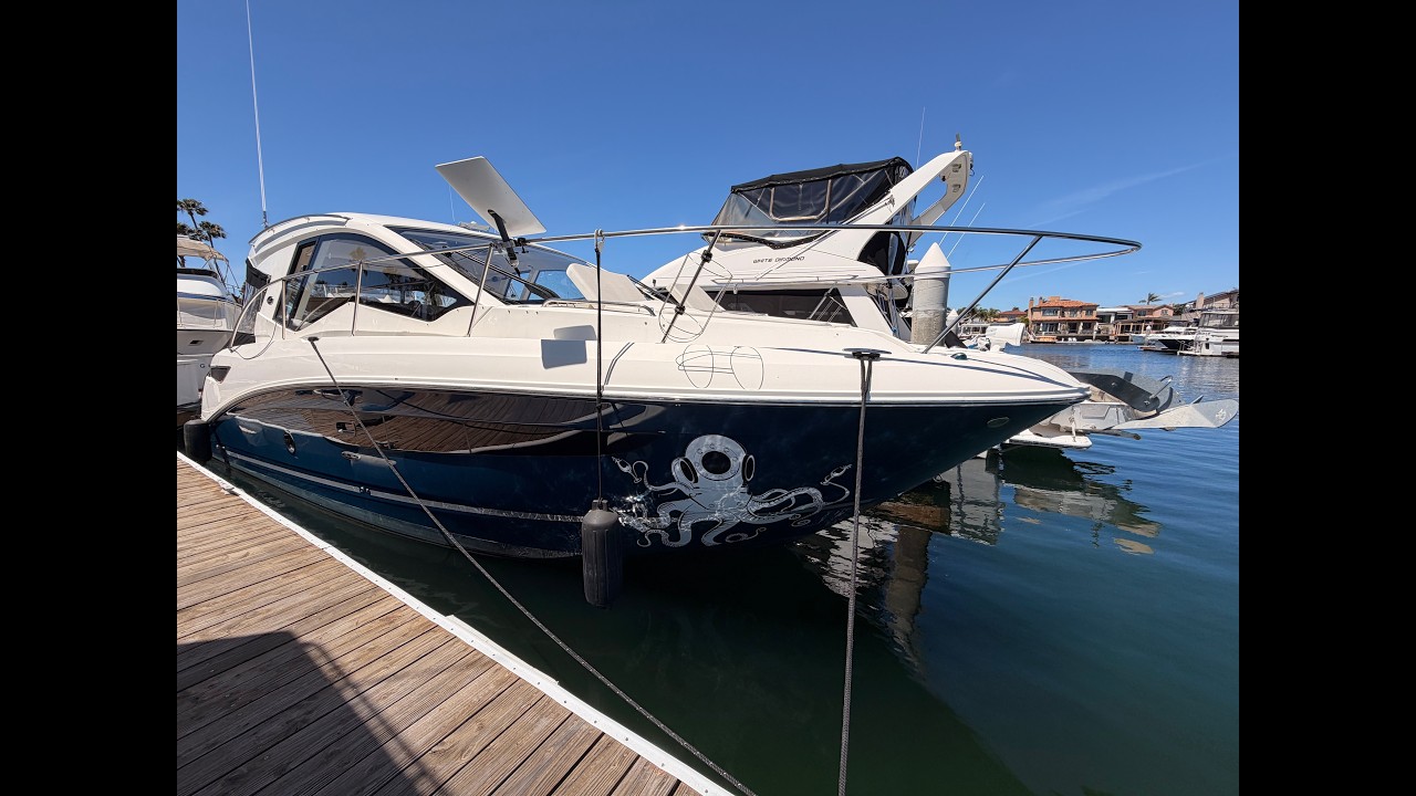 ⁣2018 Sea Ray Sundancer 350 Coupe Powerboat For Sale in Huntington Beach California By: Ian Van Tuyl