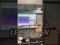 Leraar Komt Op De Seconde Op Tijd!