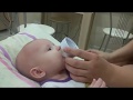Как дать лекарство новорожденному