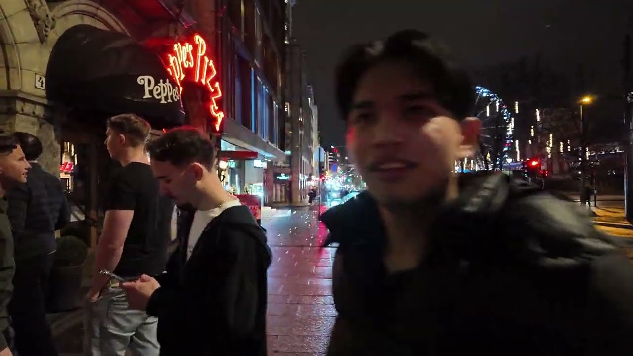 Oslo Nightlife Walk 🇳🇴 CRAZY Bars, Lights & Rainy City Streets | Norway 4K Night Tour 🇳🇴🇳🇴